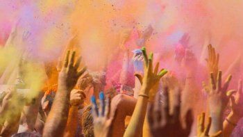 El último primer día de clases se volvió un ritual en el que los jóvenes pueden no medirse con el alcohol. 