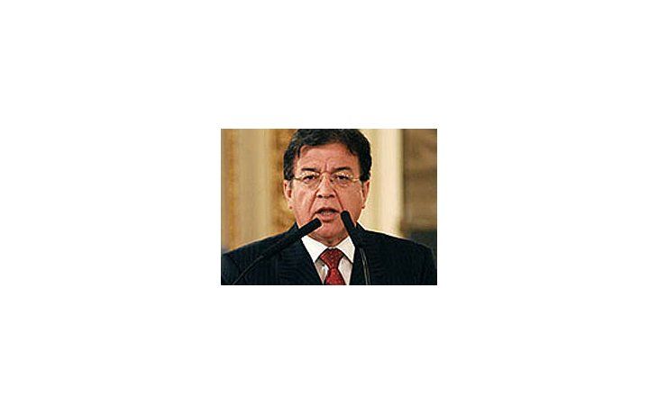 Renunció el presidente de Paraguay para asumir su banca en el Senado