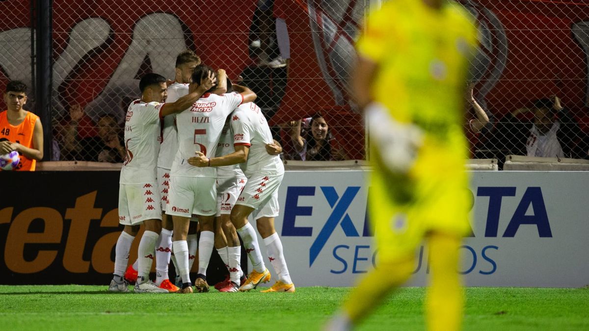 Huracán thrashed again and advances in the Argentine Cup