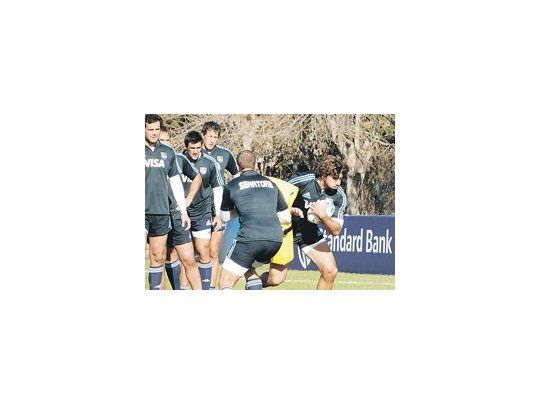 Pumas, en doble turno.