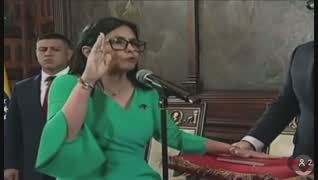 Delcy Rodríguez juró como Presidenta Encargada de Venezuela. Delcy Rodríguez juró como Presidenta Encargada de Venezuela.
