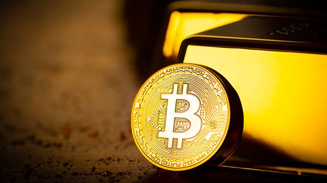 El oro y Bitcoin tocan máximos históricos.