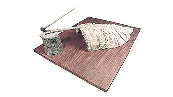 ámbito.com | «¿Quiéntiene a quién?»,obra de AntoinetteGalland ganadora delGran Premio Adquisición enarte textil del Salón Nacional deArtes Visuales 2005, que integra lamuestra del Palais de Glace.