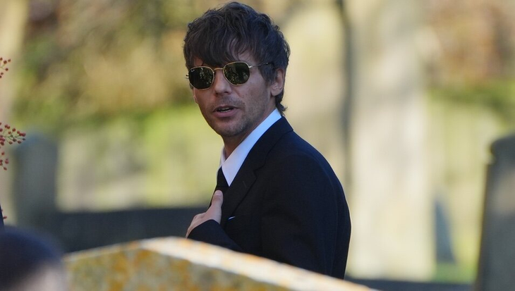 Louis Tomlinson at Liam Payne's funeral. Louis Tomlinson at Liam Payne's funeral.