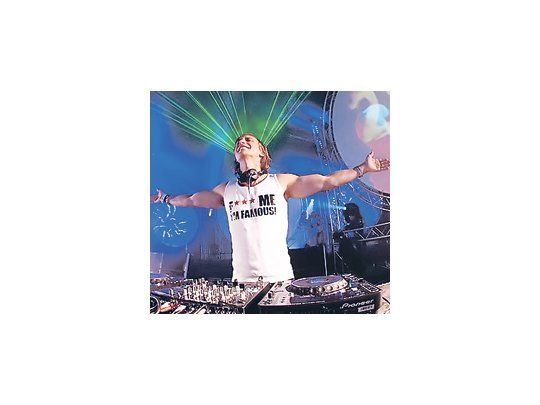 El DJ francés David Guetta, uno de los invitados de este año a Creamfields. Si la fiesta cambiara de fecha, muchos DJ (cuyas agendas están muy cubiertas) se verían en dificultades.