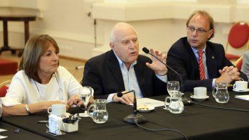 santa fe: lifschitz presento el proyecto para crear un sistema financiero publico
