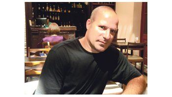Pablo Judkovski, con una lúcida literatura a sus espaldas: después de haber dado a conocer tres novelas se dispone a publicar la cuarta, «Enero en Bernabé».