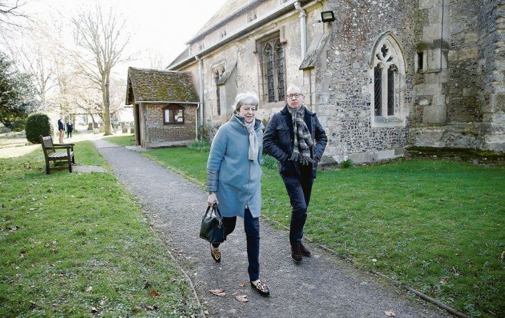 RUMBO. La primera ministra Theresa May se encuentra bajo presión tanto de la Unión Europea como del Parlamento. Las negociaciones están estancadas.