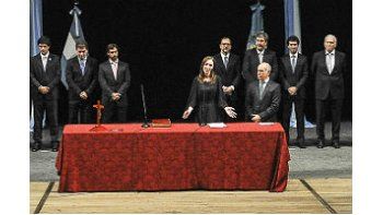María Eugenia Vidal puso en funciones a su gabinete en el Teatro Argentino de La Plata.