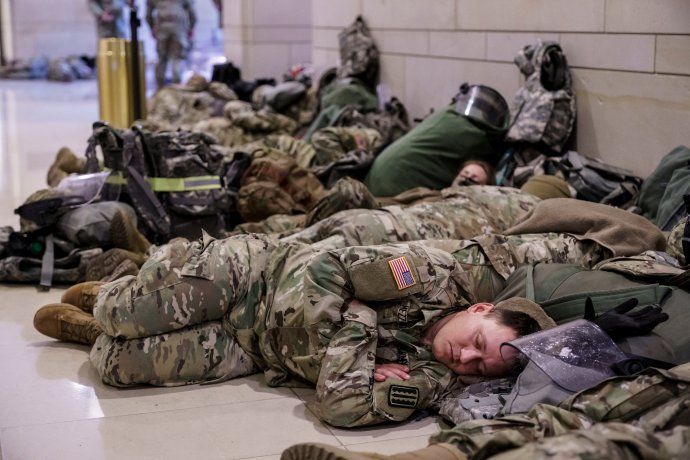 Capitolio Guardia Nacional4.jpeg