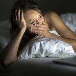Llorar durante una película suele relacionarse con una mayor capacidad para involucrarse con las emociones ajenas. Llorar durante una película suele relacionarse con una mayor capacidad para involucrarse con las emociones ajenas.