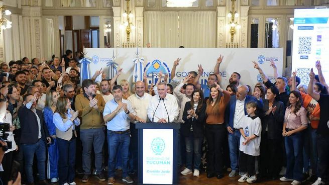 Osvaldo Jaldo durante la conferencia de prensa en la Casa de Gobierno. 