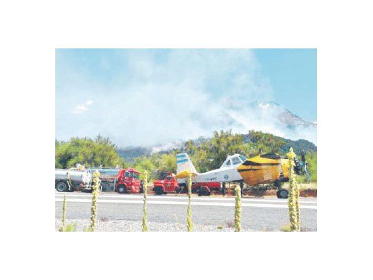 Se quemaron 1.700 hectáreas. Los brigadistas lograron controlar las llamas antes de que vuelva a aumentar la temperatura.