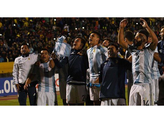 Los jugadores que viajaron a Europa, los que se quedan y los que se van en las próximas horas