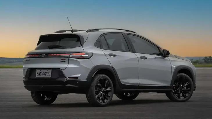 En términos de competencia, el Sonic se enfrentará a modelos como el Volkswagen Nivus, el Fiat Pulse y el Renault Kardian, ubicándose en una franja cada vez más demandada dentro del mercado regional. En términos de competencia, el Sonic se enfrentará a modelos como el Volkswagen Nivus, el Fiat Pulse y el Renault Kardian, ubicándose en una franja cada vez más demandada dentro del mercado regional.