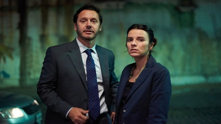 Una gran serie argentina basada en la novela de Gabriel Rolón está disponible en Disney +.