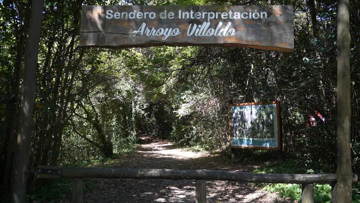 The trail to Arroyo Villoldo, other natural activities that Punta Indio offers.