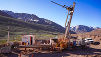 La agrupación de empresas exploradoras insistió en que un marco fiscal competitivo, un sistema de recupero eficiente y la inclusión de todos los minerales estratégicos a retenciones cero.