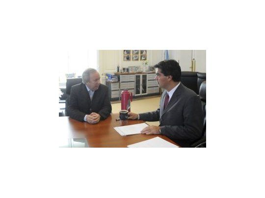 Peralta fue recibido por Capitanich en el marco de las reuniones que el jefe de Gabinete mantiene con gobernadores.