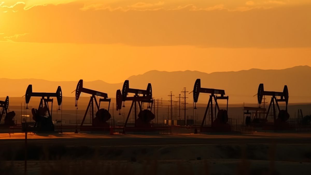 Oil supply falls and drives future prices