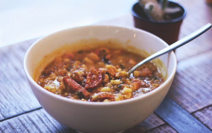 Receta de locro criollo con salsa clásica