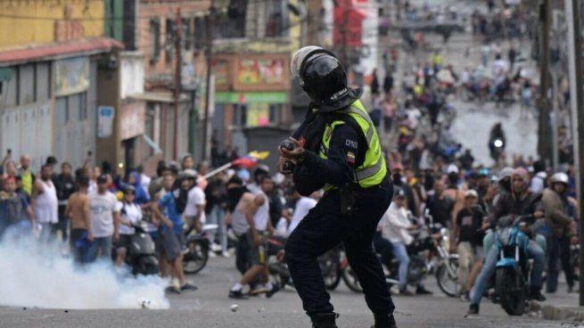 Se calcula que hubo más de 1.800 detenciones en las protestas tras las elecciones.