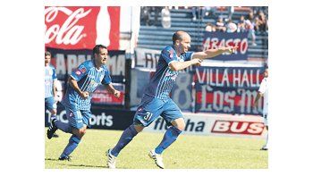 Mariano Donda será titular en Godoy Cruz, que si le gana a Banfield será el nuevo puntero.