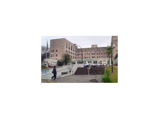 Frente del Hospital Borda.