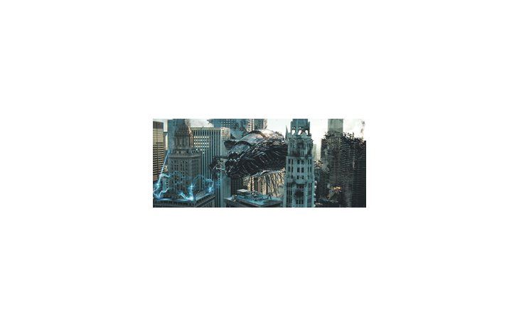 El 3D utilizado en un grado muy superior al de la mayoría de las producciones recientes, el elenco humano que ahora suma a John Malkovich y Frances McDormand y un buen guión hacen de la tercera «Transformers» un gran entretenimiento.