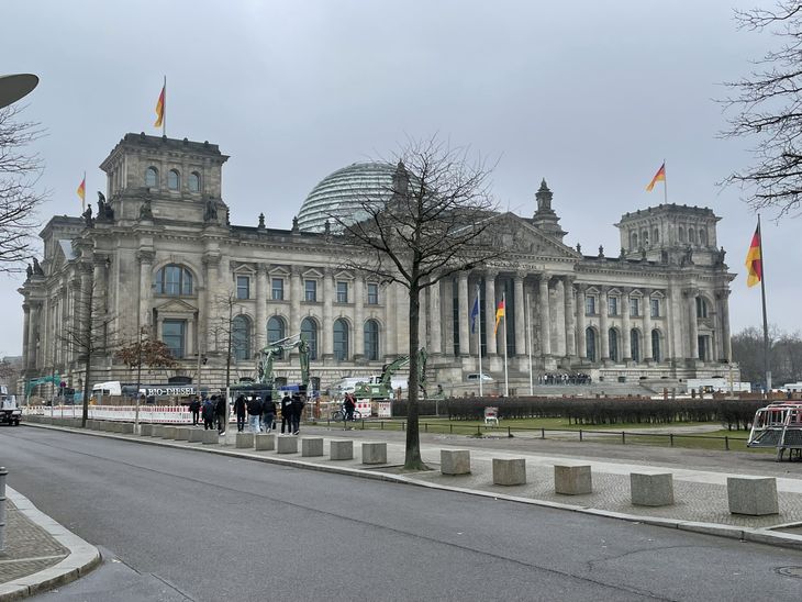 The Legislative Palace of Germany The Legislative Palace of Germany