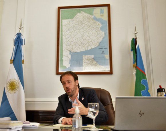 Ministro de Hacienda y Finanzas, Pablo López