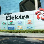 El poderoso grupo Elektra. El poderoso grupo Elektra.