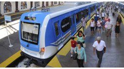Trains workers think of force measures. Trains workers think of force measures.