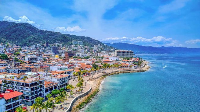 Puerto Vallarta se ha convertido en un verdadero paraíso tropical para emigrar.