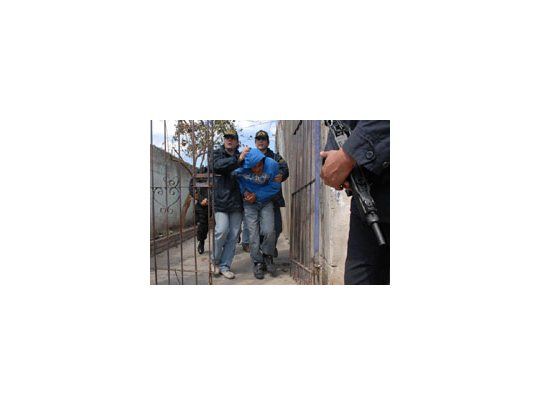 Más de 100 kilogramos de marihuana, un muerto y 12 personas detenidas