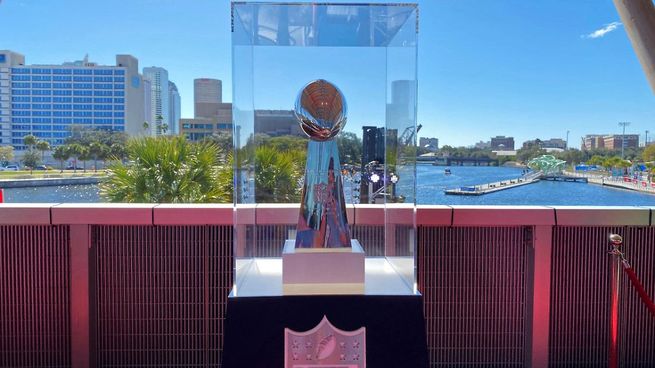 Si planeas viajar a la bahía de San Francisco para presenciar el Super Bowl LX , la planeación financiera es clave.