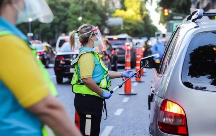 Esta práctica está considerada una falta grave, dado que impide la correcta identificación del vehículo, dificulta los controles de tránsito y afecta la seguridad vial. Esta práctica está considerada una falta grave, dado que impide la correcta identificación del vehículo, dificulta los controles de tránsito y afecta la seguridad vial.