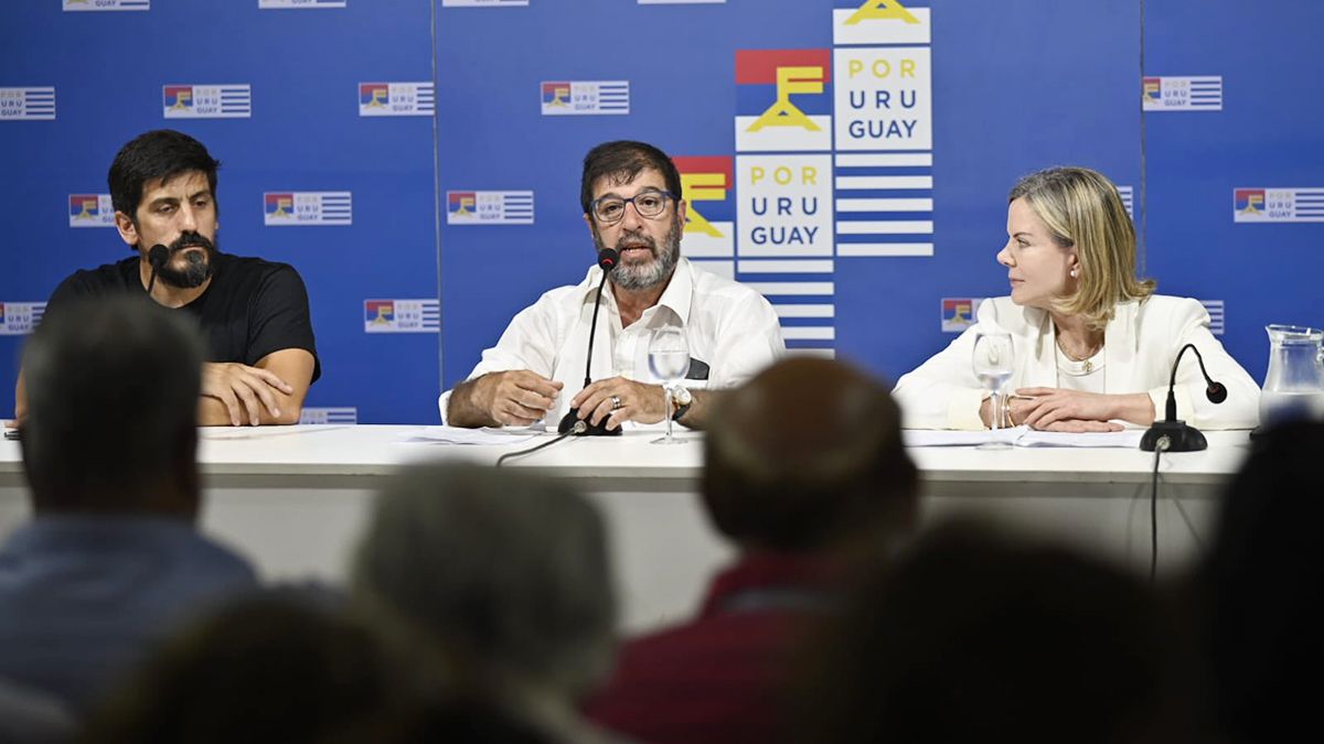 The Frente Amplio studies promoting another plebiscite for entry to the municipalities