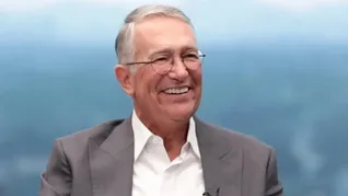 La deuda de Ricardo Salinas Pliego sigue siendo tema. La deuda de Ricardo Salinas Pliego sigue siendo tema.