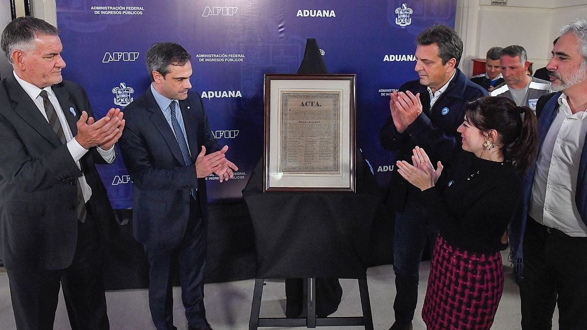 Sergio Massa thanked the customs officials for putting an end to the festival of under-invoicing