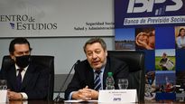 Alfredo Cabrera, presidente del Banco de Previsión Social (BPS) de Uruguay brindó detalles sobre la reforma de la seguridad social en el Senado.
