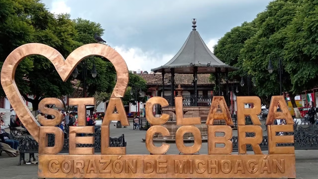 Conoce por qué Santa Clara del Cobre está entre los pueblos mágicos mejor valorados de México.