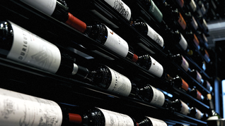 En detalle, los argentinos consumieron 766,3 millones de litros en 2024 y 745,9 millones de litros en 2025, lo que significa que el mercado se achicó unos 20,4 millones de litros entre un año y el otro. En detalle, los argentinos consumieron 766,3 millones de litros en 2024 y 745,9 millones de litros en 2025, lo que significa que el mercado se achicó unos 20,4 millones de litros entre un año y el otro.