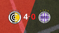 sacachispas se fue goleado 4-0 en su visita a comunicaciones