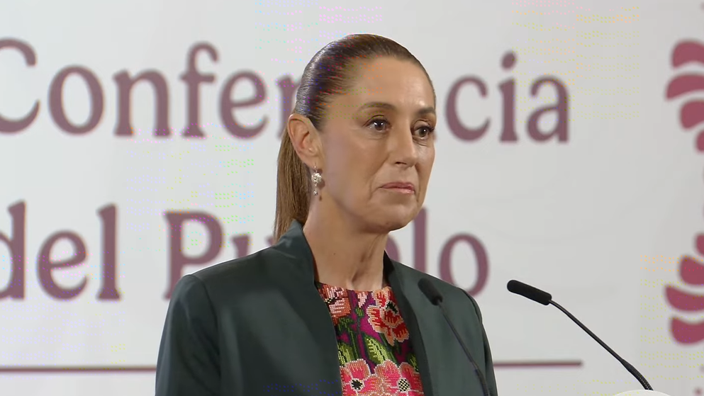 La Presidenta en una nueva Mañanera del Pueblo desde el Palacio Nacional.