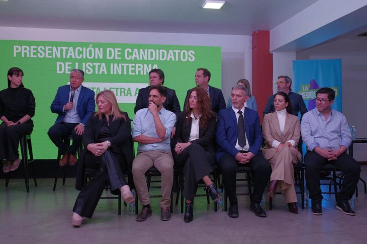 El oficialismo de Neuquén presentó a sus precandidatos para las elecciones de octubre. El oficialismo de Neuquén presentó a sus precandidatos para las elecciones de octubre.