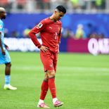 Cristiano Ronaldo fue uno de los focos de atención tras un debut que dejó más dudas que certezas para Portugal. Cristiano Ronaldo fue uno de los focos de atención tras un debut que dejó más dudas que certezas para Portugal.