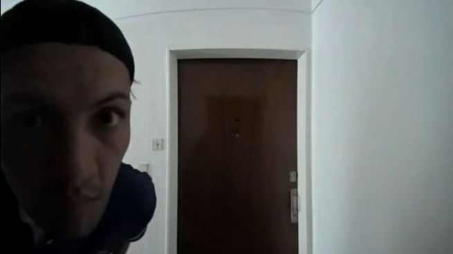 Dos hombres fueron grabados mientras intentaban robar.