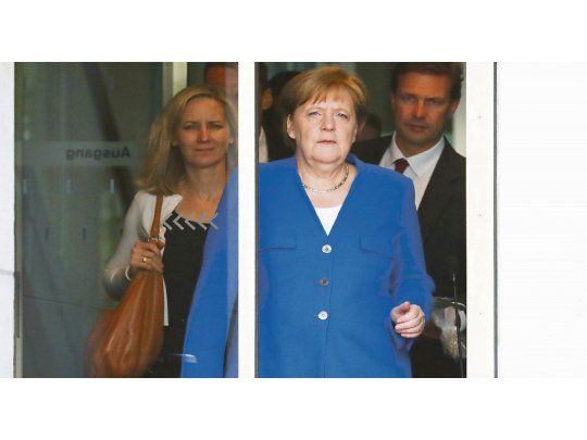 SIN MARGEN. Luego de las dificultades para lograr una coalición y la crisis por los refugiados con sus socios de la CSU, la canciller Ángela Merkel atraviesa su cuarto mandato repleto de obstáculos.