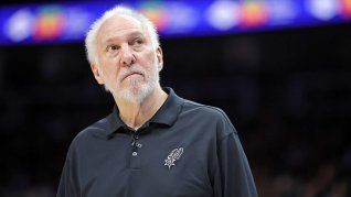 Greg Popovich ya no será el entrenador de los Spurs.